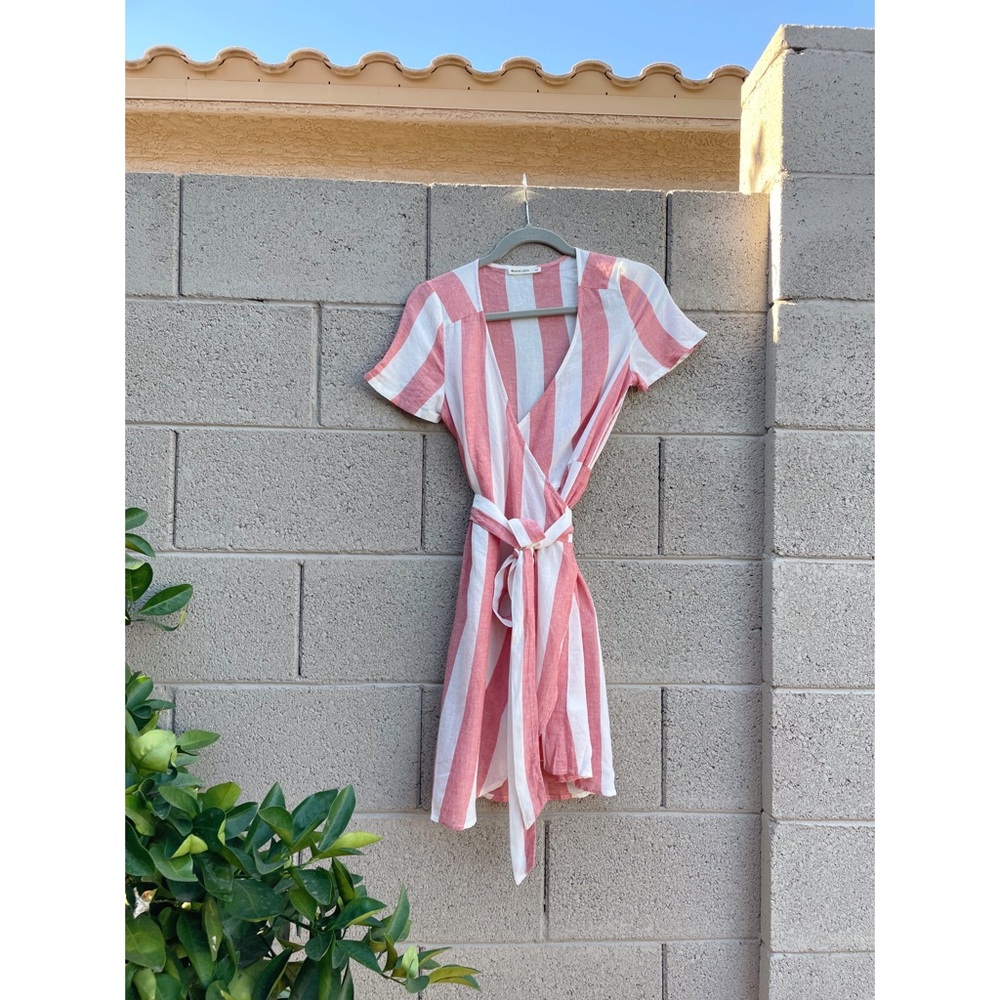 MARINE LAYER NWOT Frances Red & White Striped Linen Tencel True Wrap Dress - Picture 3 of 9